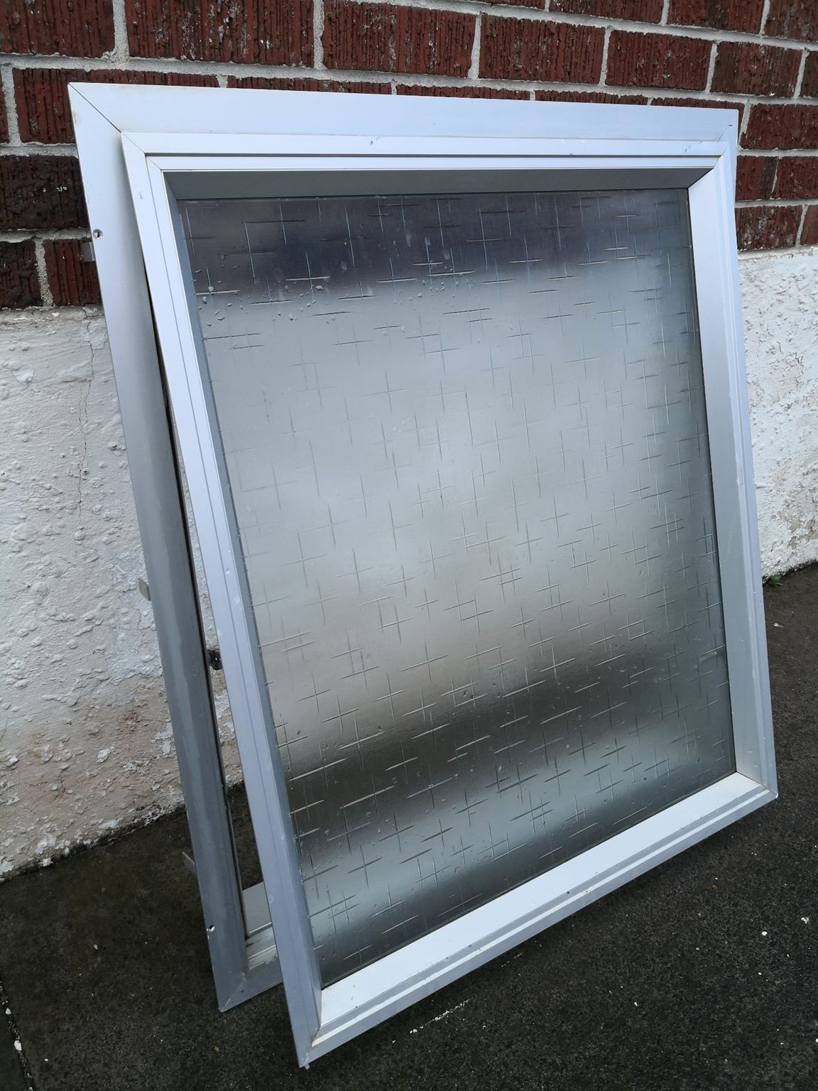 Aluminium Window 810 W x 940 H [#2196] Joinery Recycle