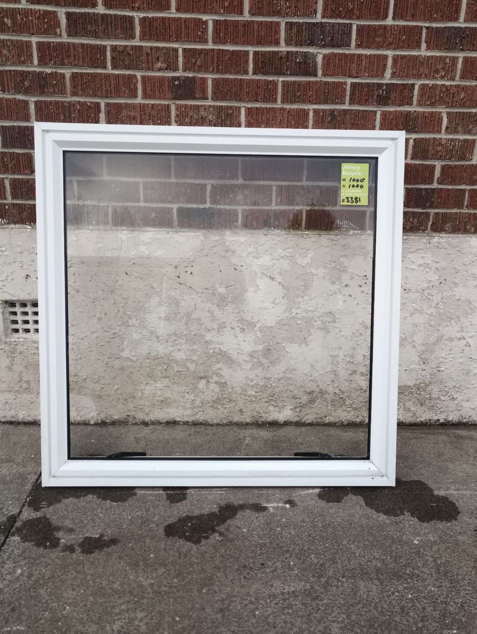 Aluminium Window White  1000 W x  1000 H  [#3381] Joinery Recycle