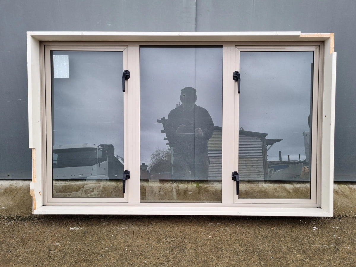 Aluminium WindowClear Glass Desert Sand  1500 W  x  900 H  [#4221 SF]