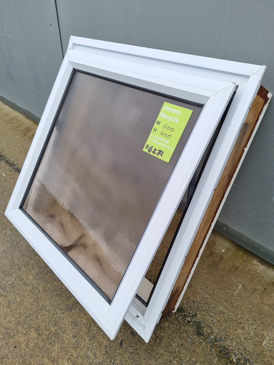 Aluminium Window White   600 W  x  600 H  [#4271 SF] Joinery Recycle