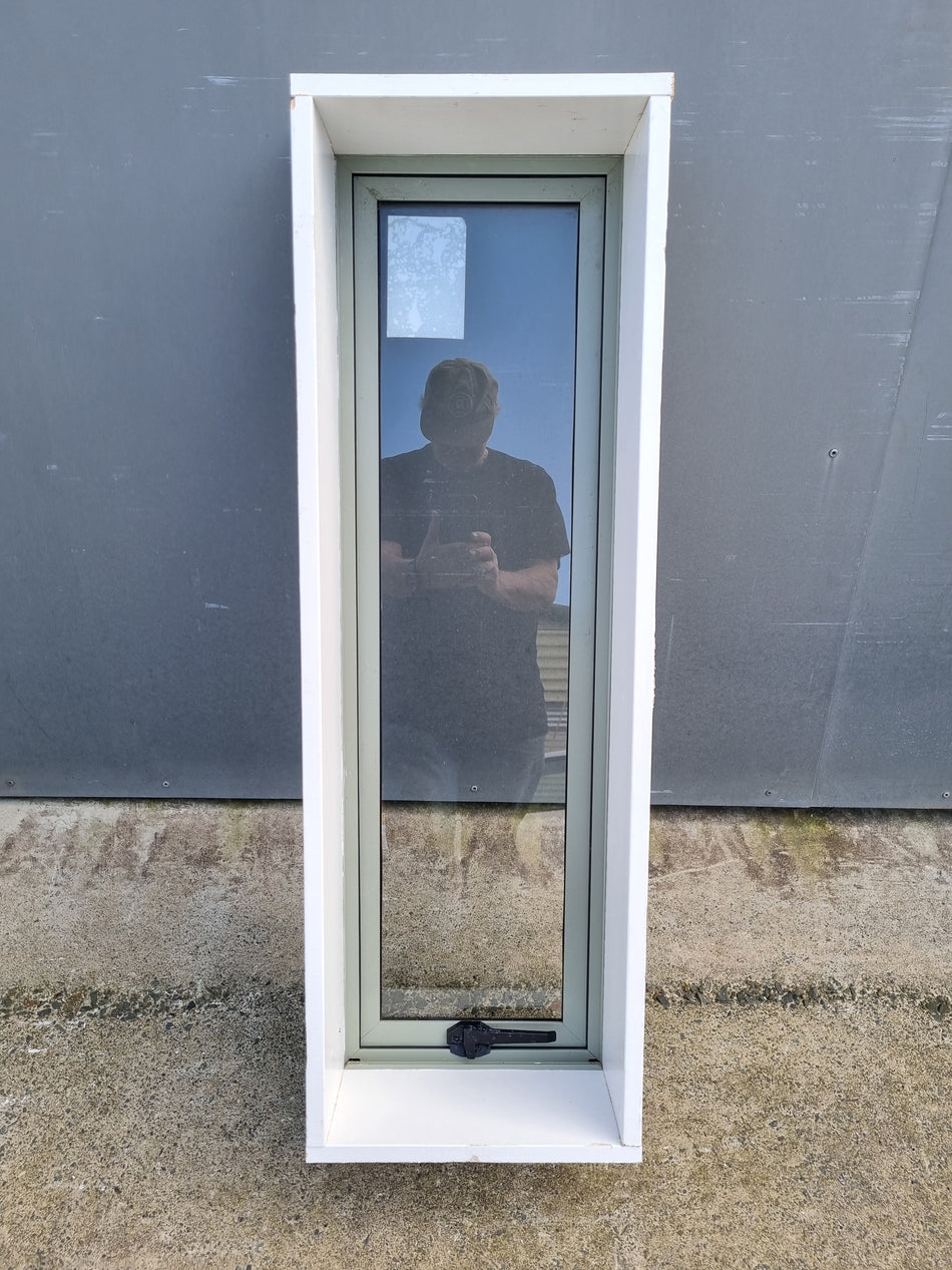 Aluminium Window Green  330 W  x 1000 H  [#4435 SF] Joinery Recycle