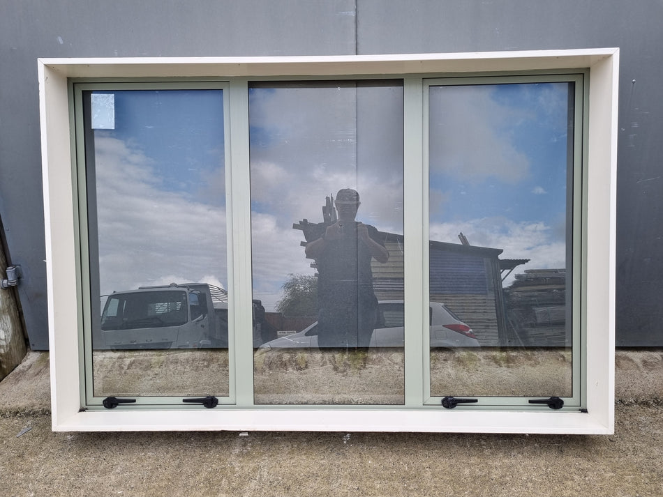 Aluminium Window Green   1800 W  x 1200 H  [#4440 SF] Joinery Recycle