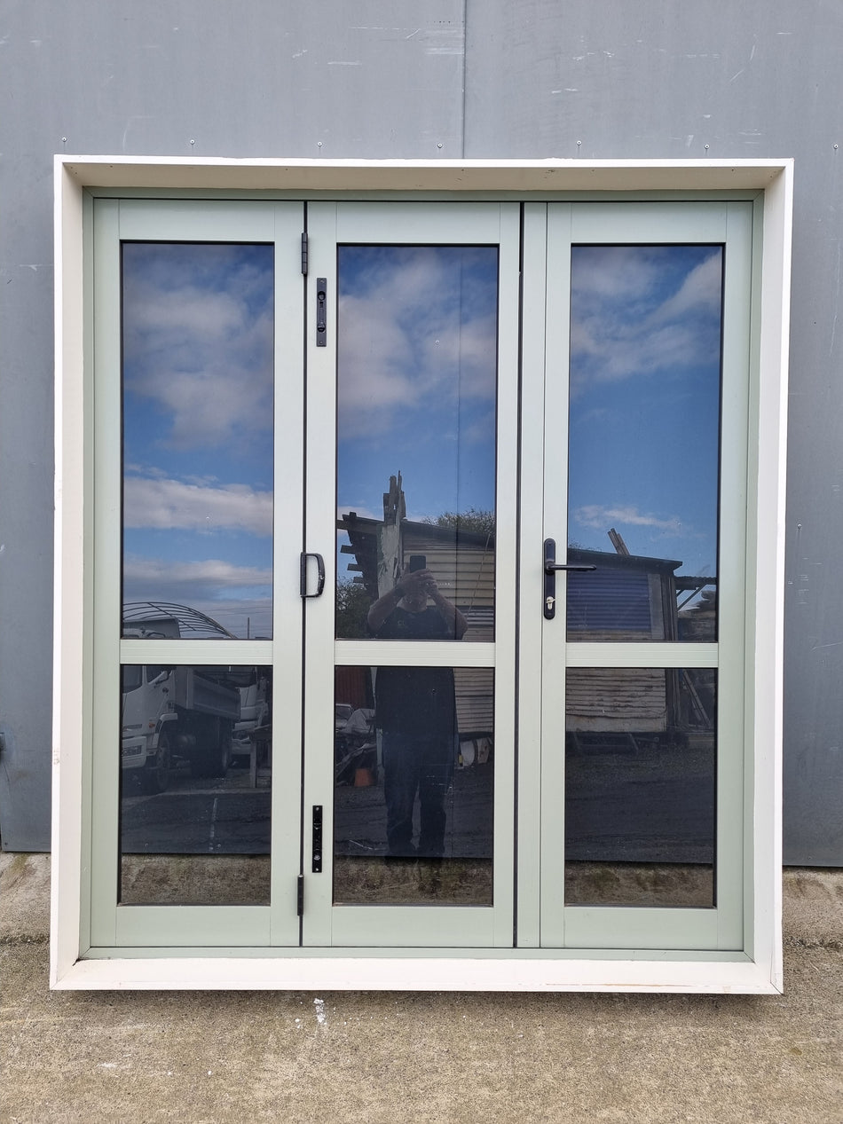 Aluminium Bifold Door with Single Exterior Opening Door 1760 W x 2000 H [#4444 SF] Joinery Recycle