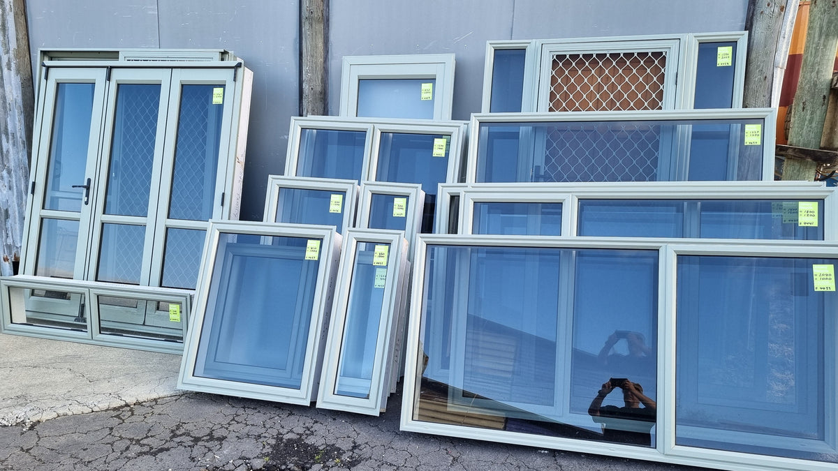 HOUSE LOT ALUMINIUM JOINERY Colour Green, Single Glazed [#BLK0043 SF] Joinery Recycle