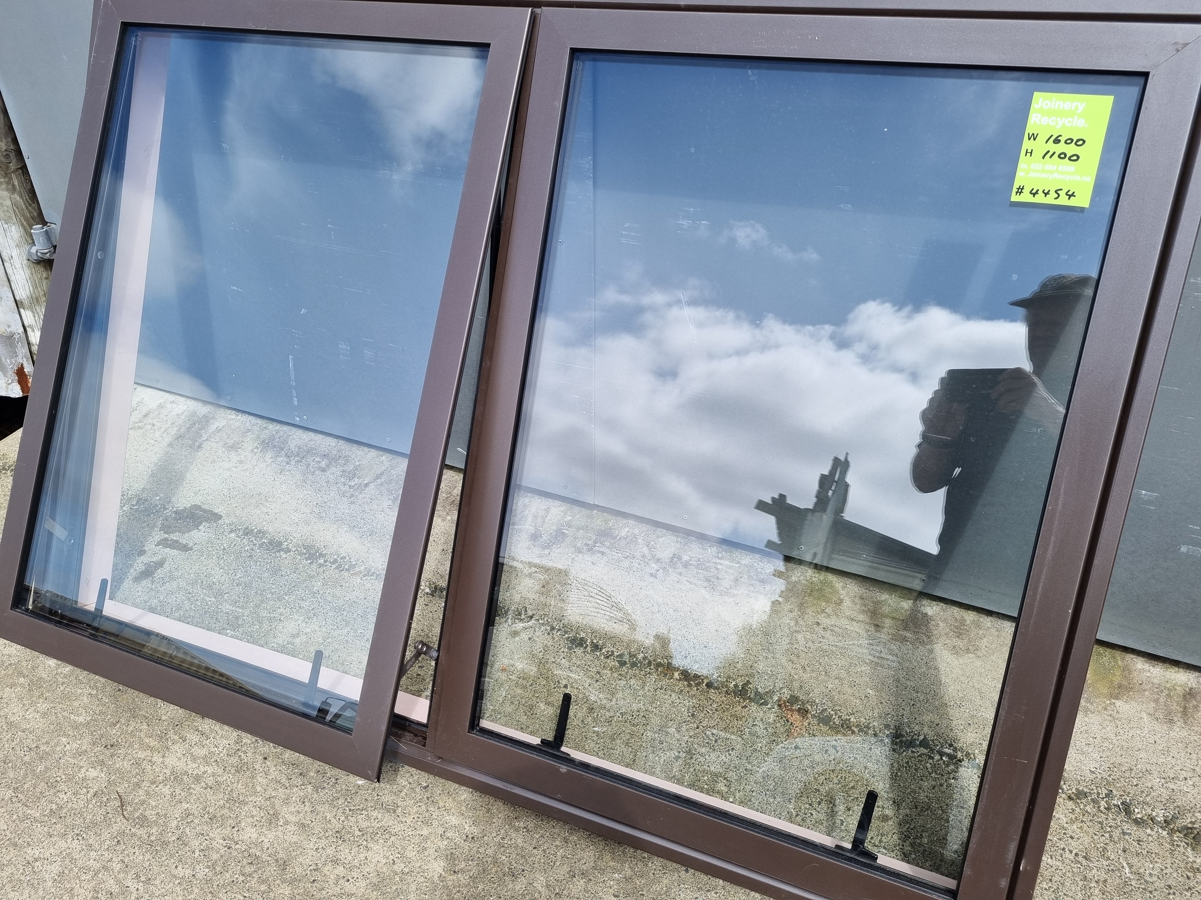 Aluminium Window DOUBLE GLAZED Brown  1600 W  x  1100 H  [#4454 SF] Joinery Recycle