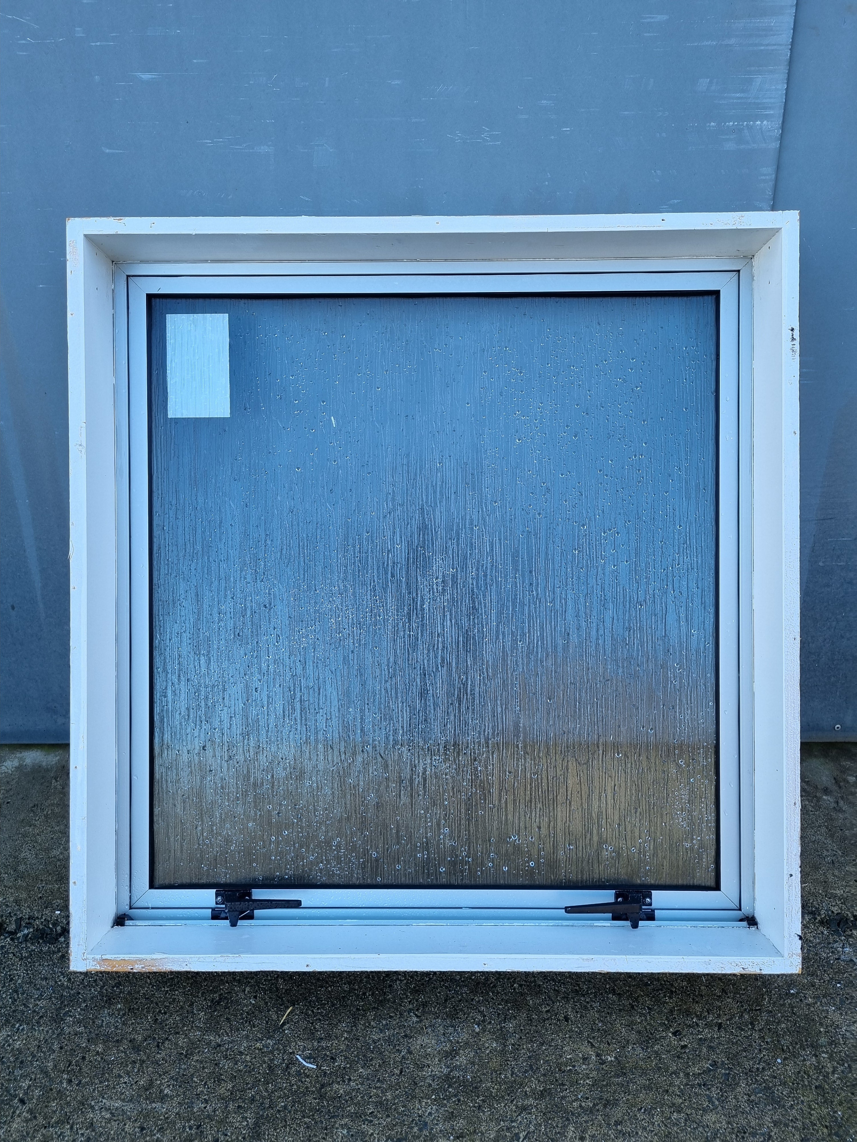 Aluminium Window Silver 800 W  x 830 H  [#4499 SF] Joinery Recycle