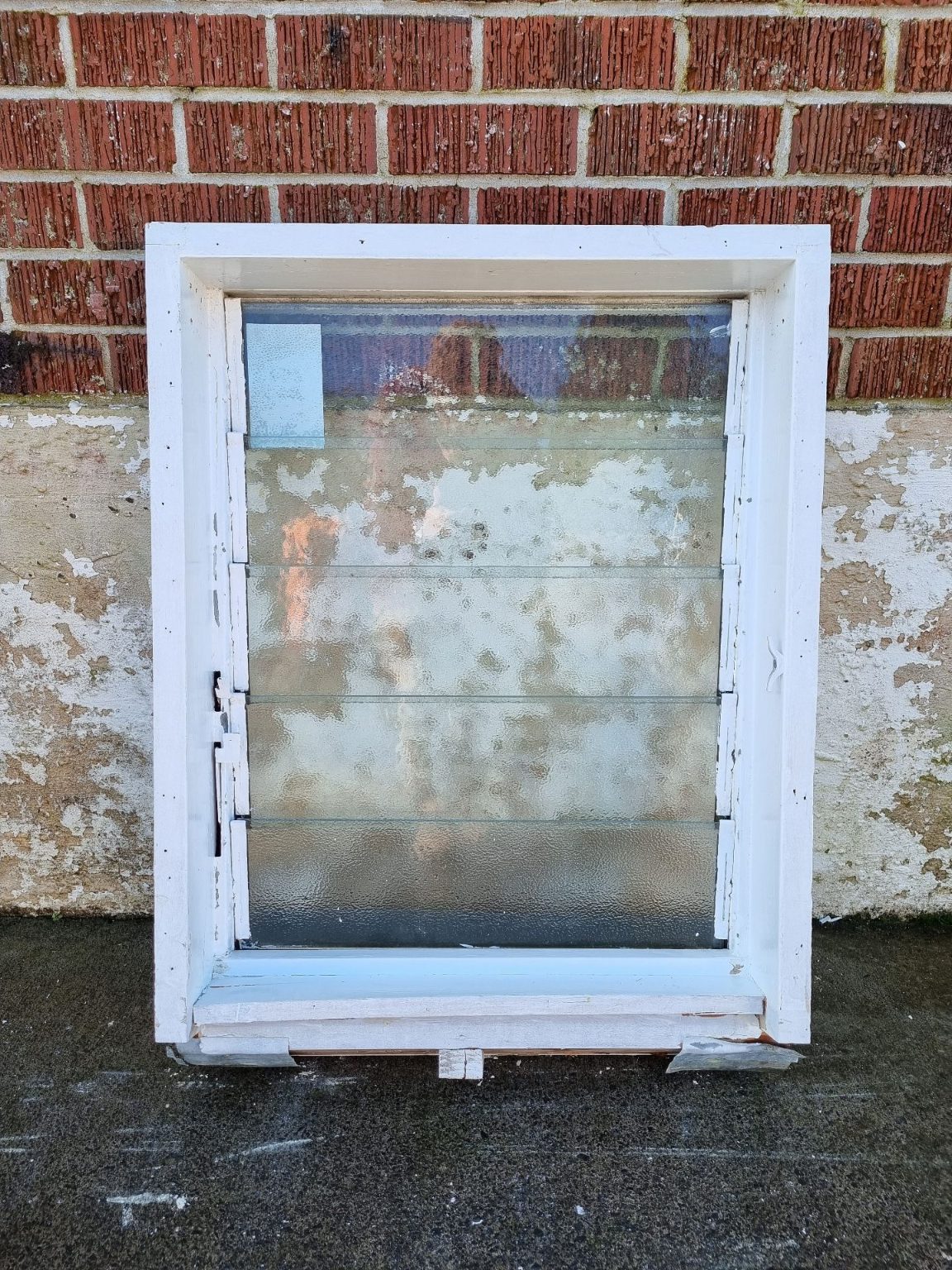 1960s Bungalow Louvre Window 650 W x 870 H  [#3815] Joinery Recycle