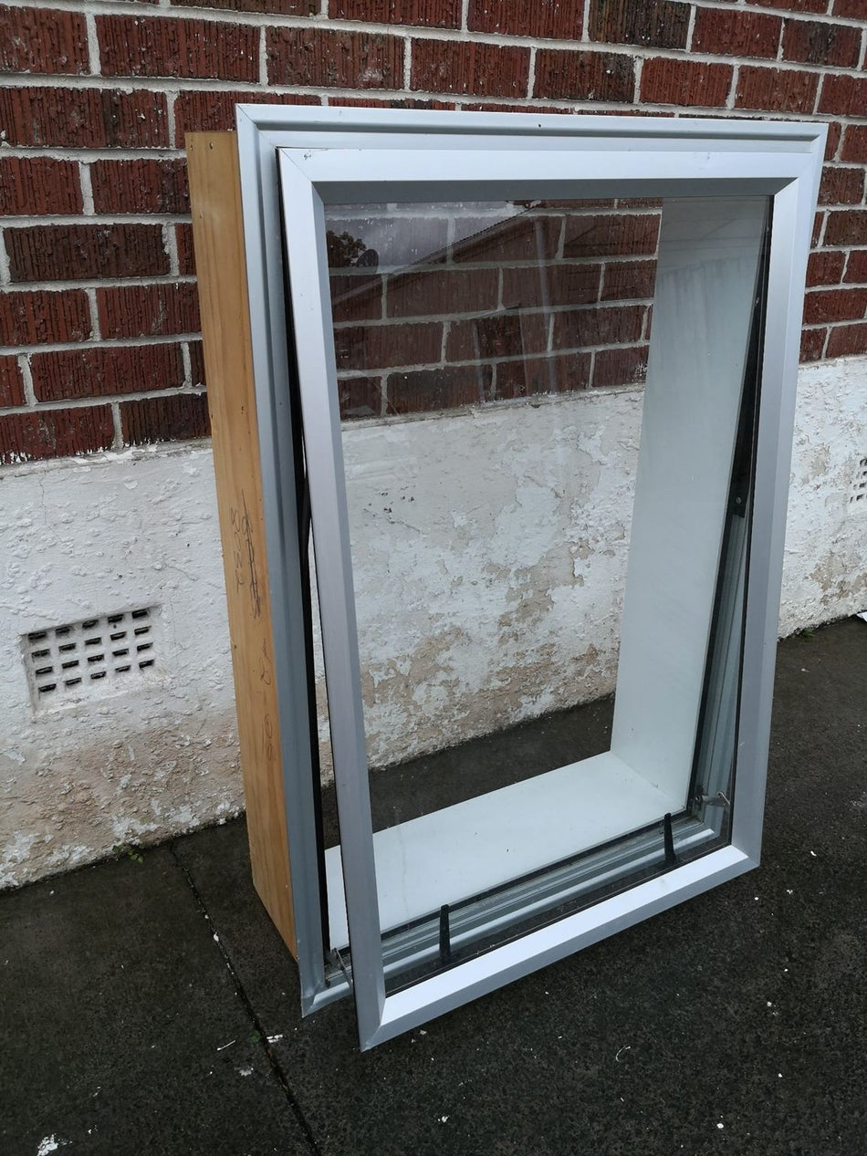 Aluminium Window 770 W x 1130 H [#2193] Joinery Recycle