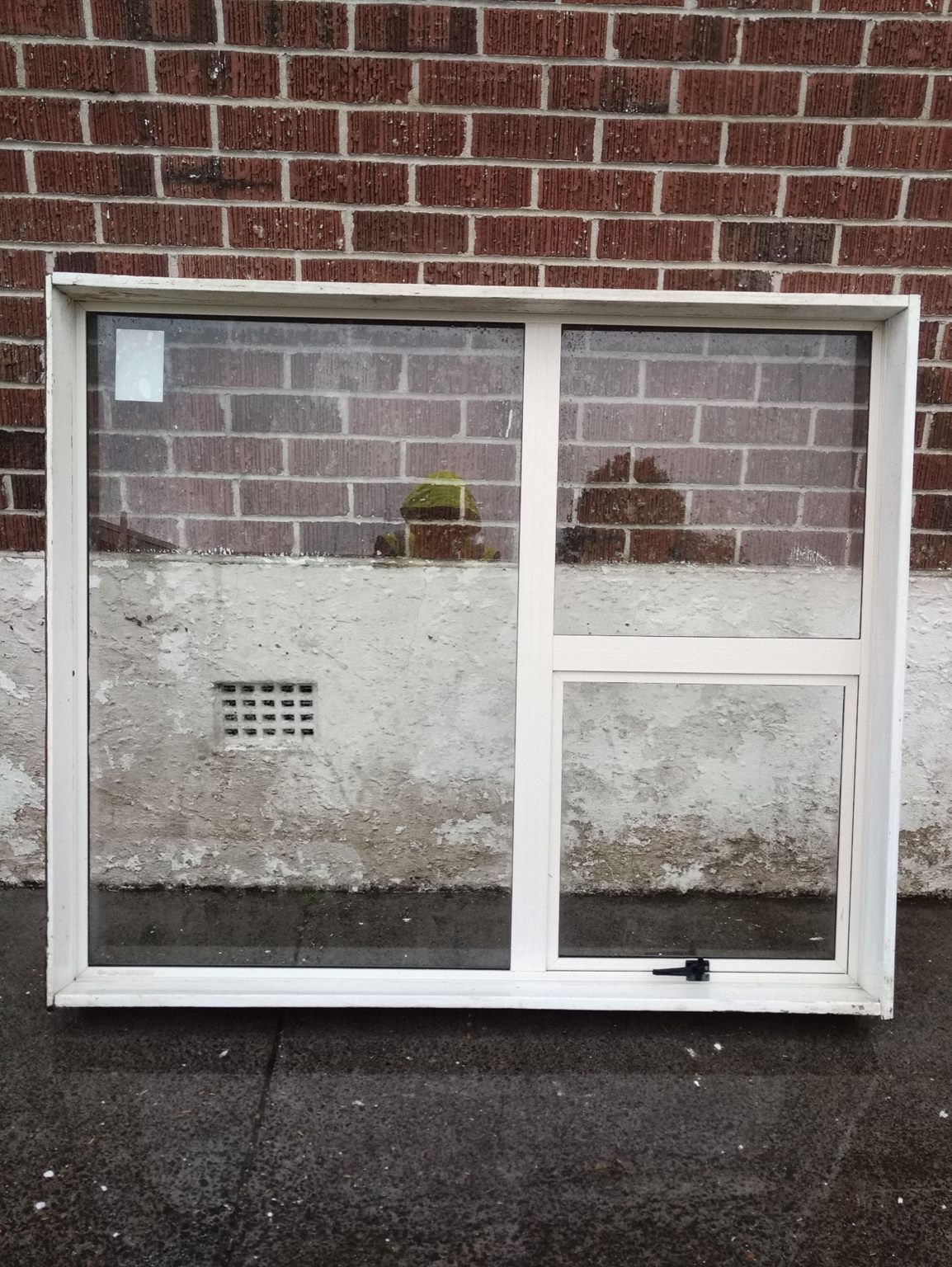 White Aluminium Window 1400 W x1200 H   [#3254] Joinery Recycle