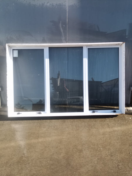 Aluminium Window White  2040W  x 1290 H  [#4302 SF] Joinery Recycle